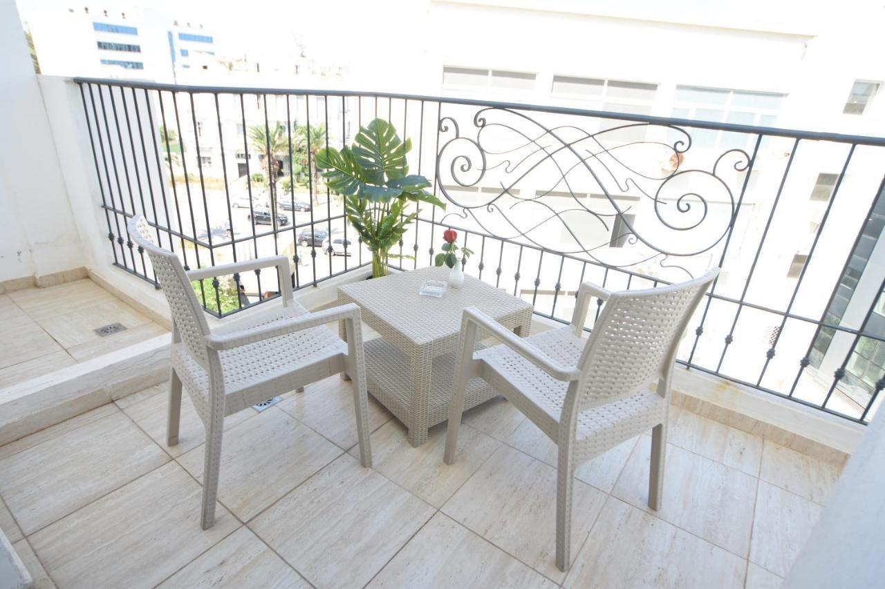 Downtown Tunis Hotel Esterno foto